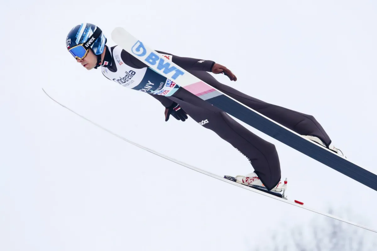 Wolny tuż za podium w Vikersund
