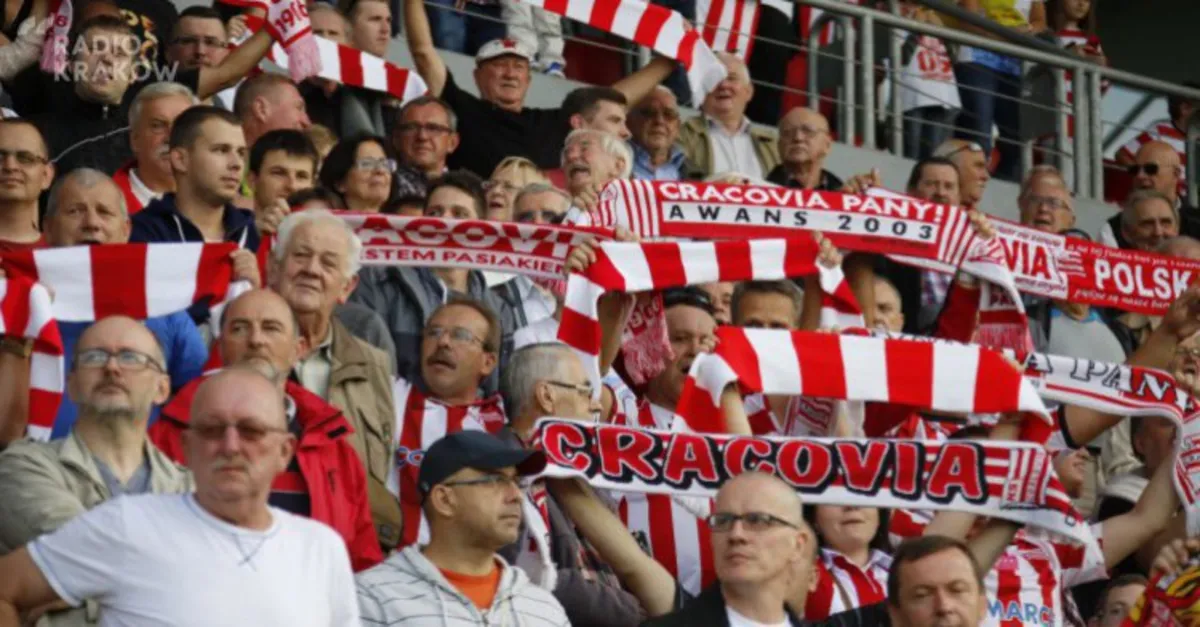 Cracovia coraz bliżej europejskich pucharów. Lech Poznań pewnie pokonany