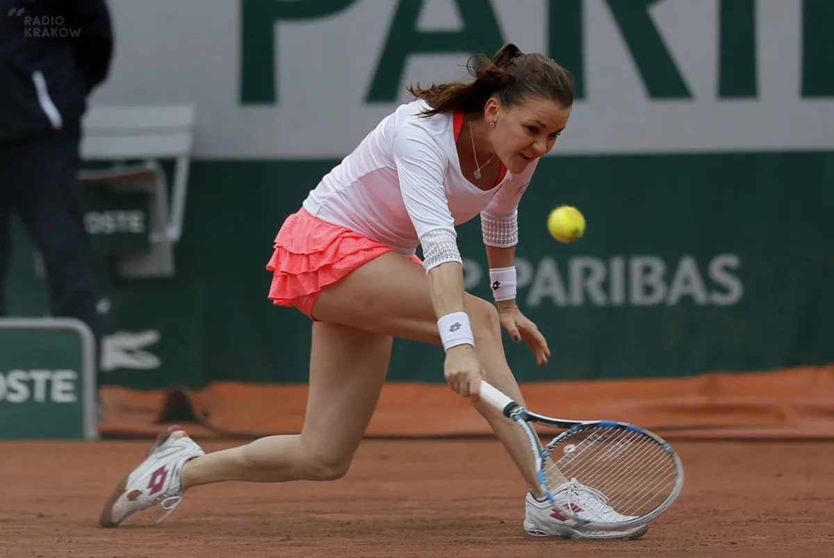 Agnieszka Radwańska przegrała z Cwetaną Pironkovą i odpadła z turnieju French Open