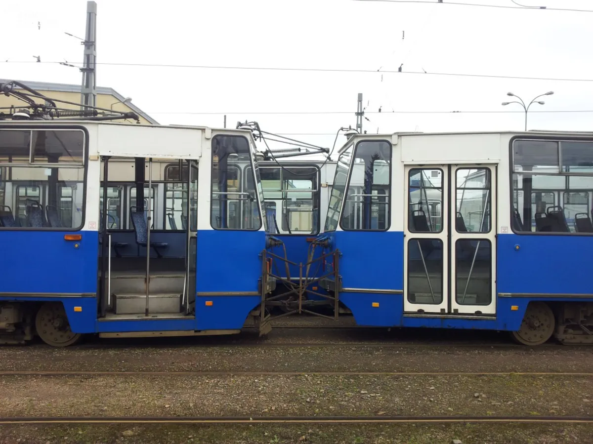 Tramwaje "akwaria" mają już 40 lat!