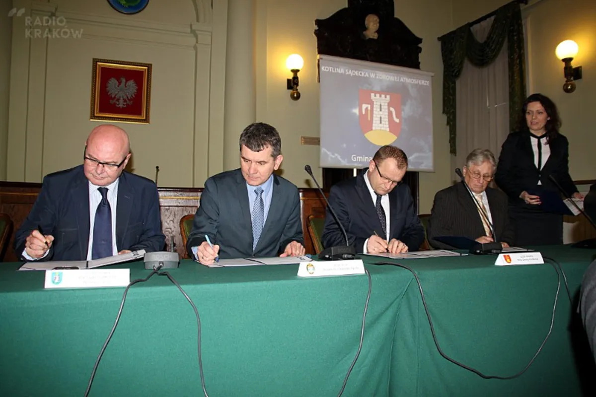 Sądeckie gminy nie chcą się udusić