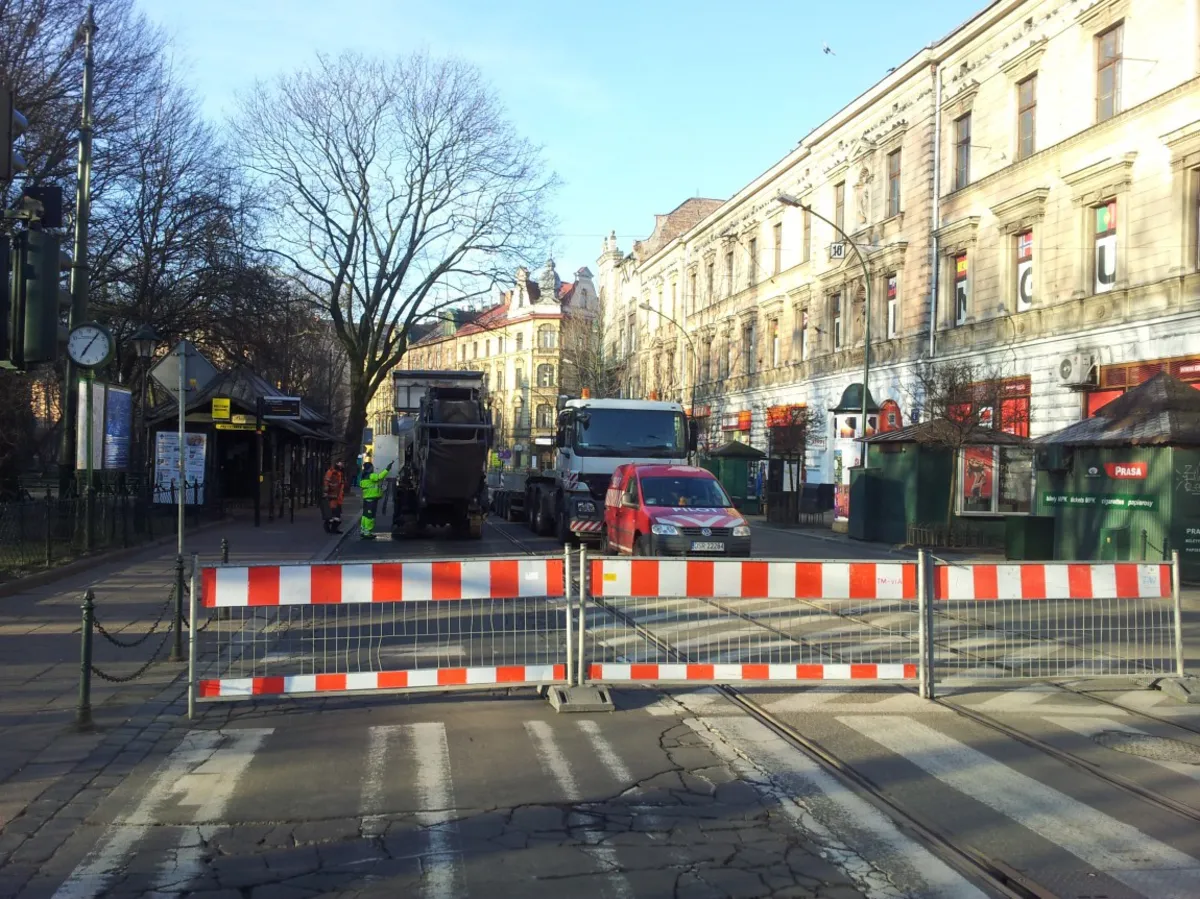 Kraków: Ruszył remont torowiska przy Plantach. SPRAWDŹ ZMIANY