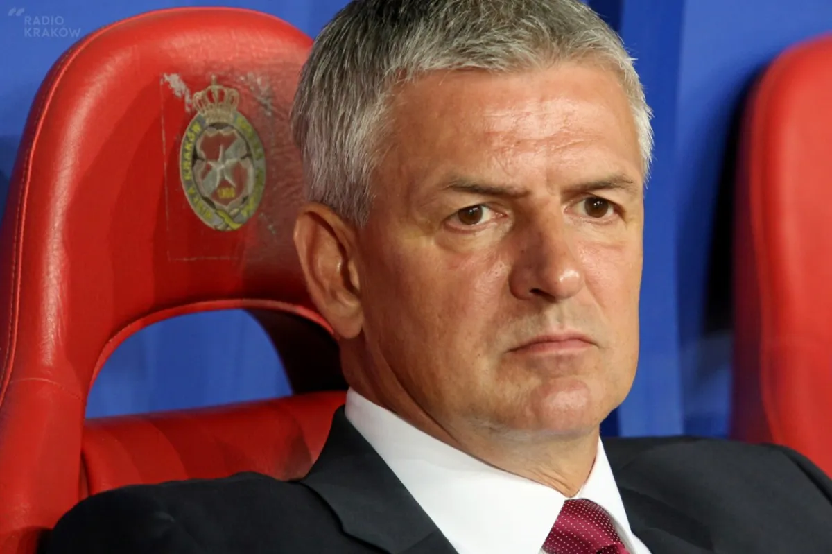 Choć myślał o rezygnacji - Dariusz Wdowczyk jednak zostaje w Wiśle Kraków! 