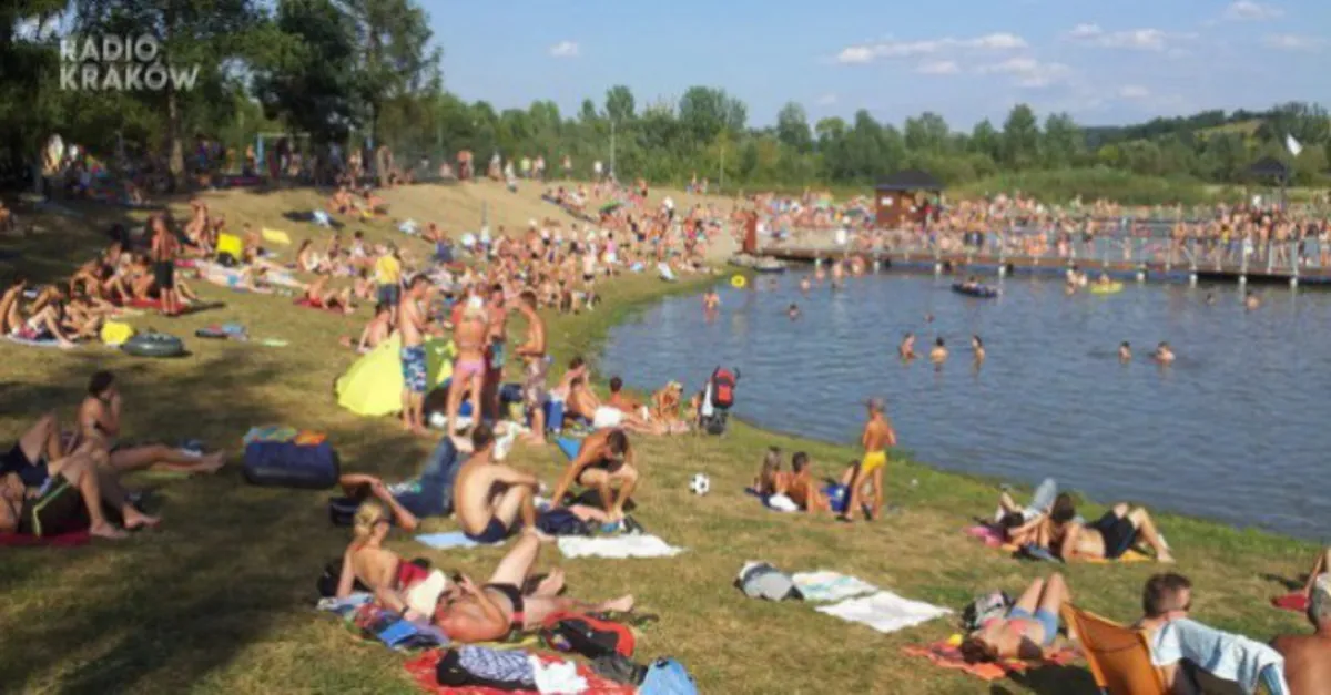 W tym sezonie na starosądeckich stawach będzie można pojeździć na nartach wodnych