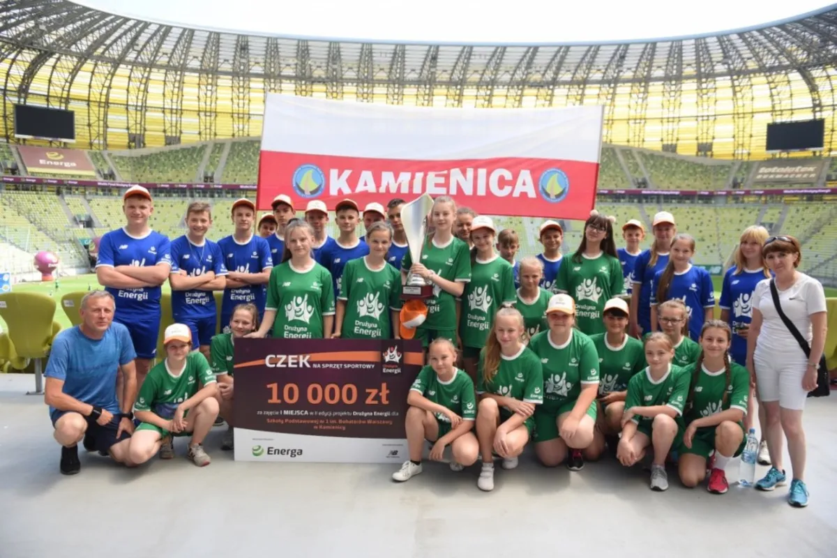 Kamienica z Pucharem "Drużyny Energii"