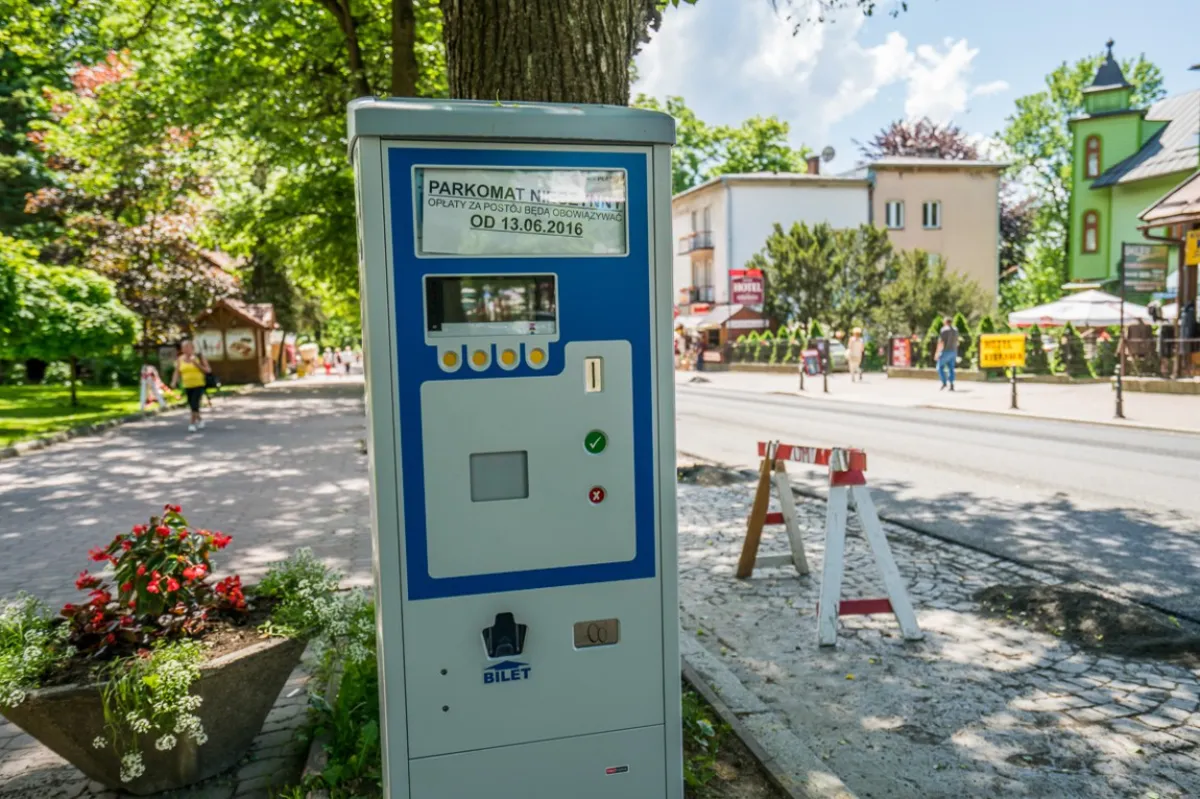 Falstart strefy płatnego parkowania w Krynicy. SONDA