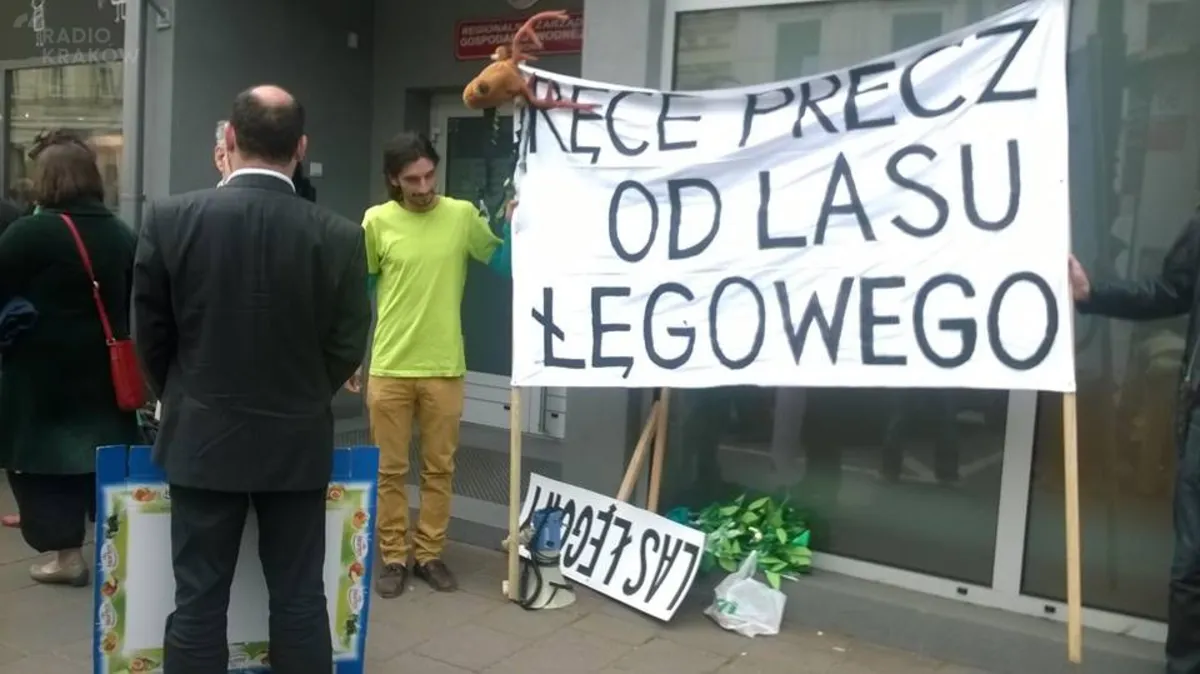 Protestowali w obronie lasu łęgowego w Przegorzałach