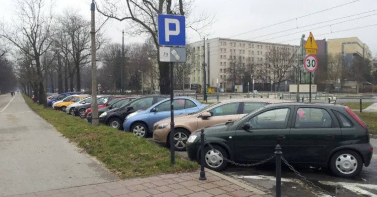Nie tylko nowa strefa. Zmieniają się także zasady parkowania przy Błoniach