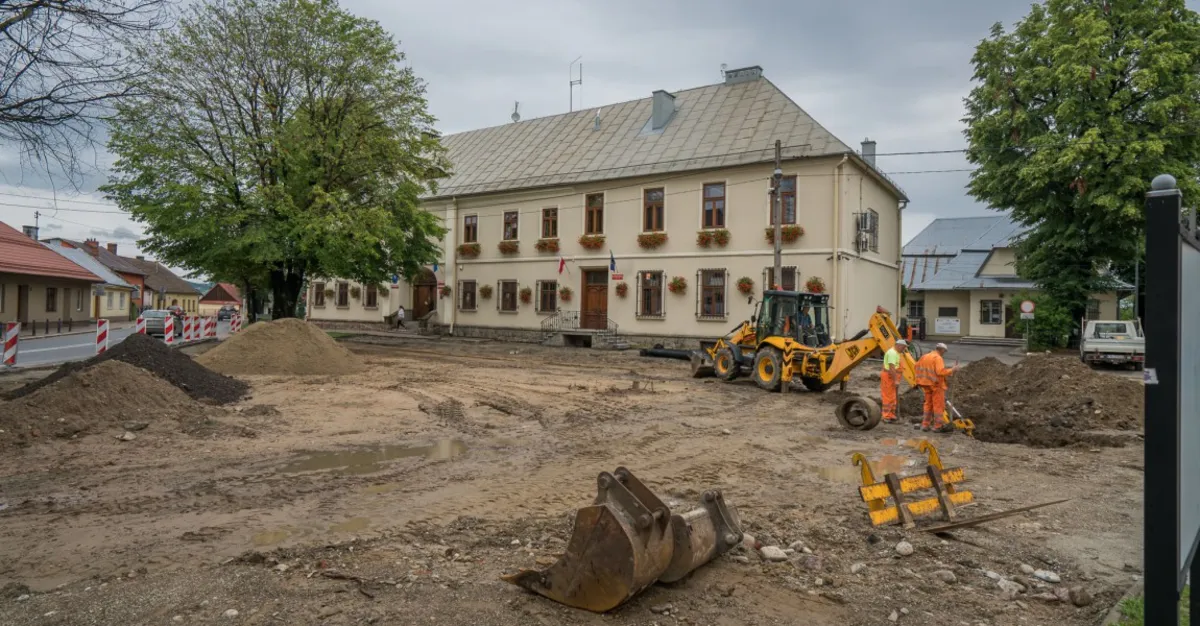 Jeszcze do końca sierpnia potrwają utrudniania u zbiegu ulic Batorego i Szewskiej w Starym Sączu