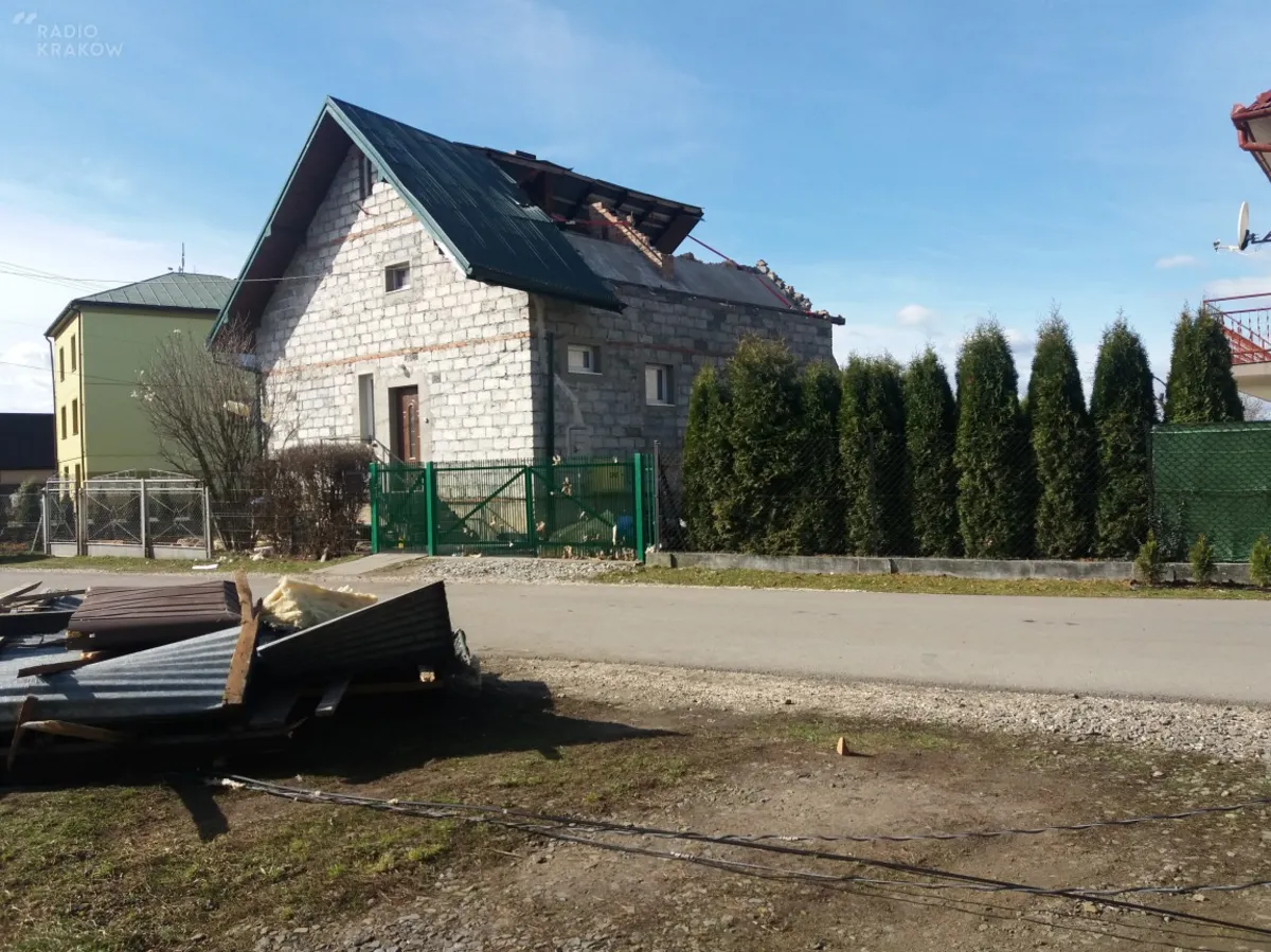 Po wichurach 300 interwencji strażaków w Małopolsce. Aż  140 w powiecie tarnowskim