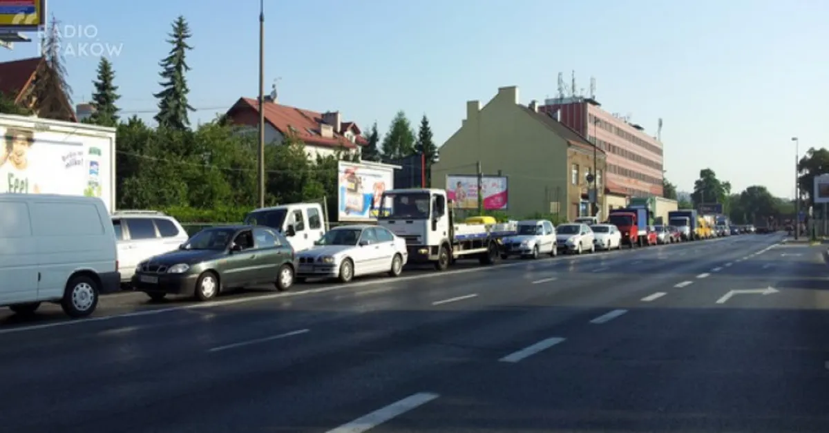 W nocy ruszył remont alei 29 Listopada w Krakowie. Utrudnienia potrwają do środy