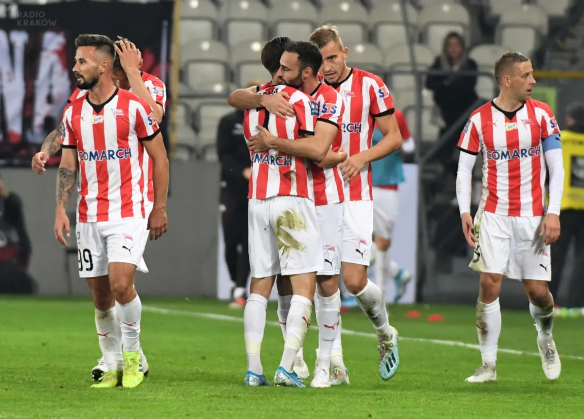 Ekstraklasa piłkarska - Cracovia - Pogoń 2:0 