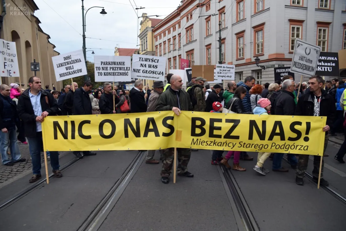 Mieszkańcy chcą, by radni zbadali prawidłowość zmian w organizacji ruchu w centrum Krakowa