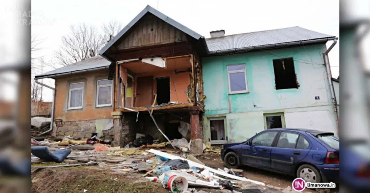 Romowie z Limanowej nadal mieszkają w ruderze. Mogą się przeprowadzić do nowego domu, ale... nie chcą