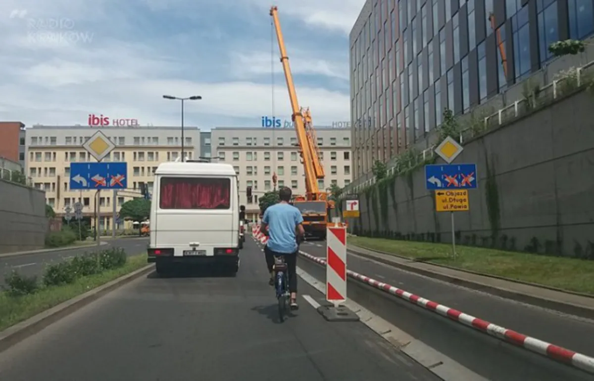 Krakowscy urzędnicy idą na wojnę z nielegalnymi zajęciami pasów drogowych