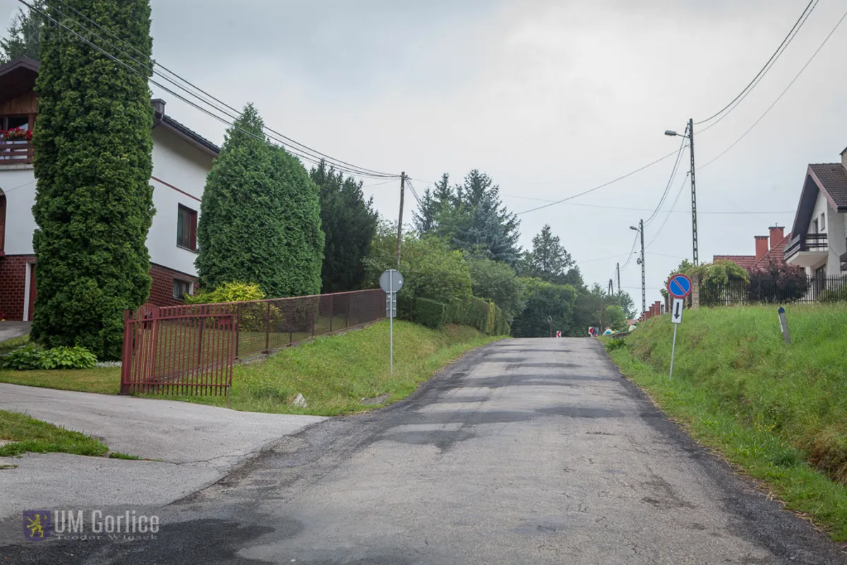 Jedna z najbardziej zniszczonych ulic w Gorlicach doczeka się wreszcie przebudowy