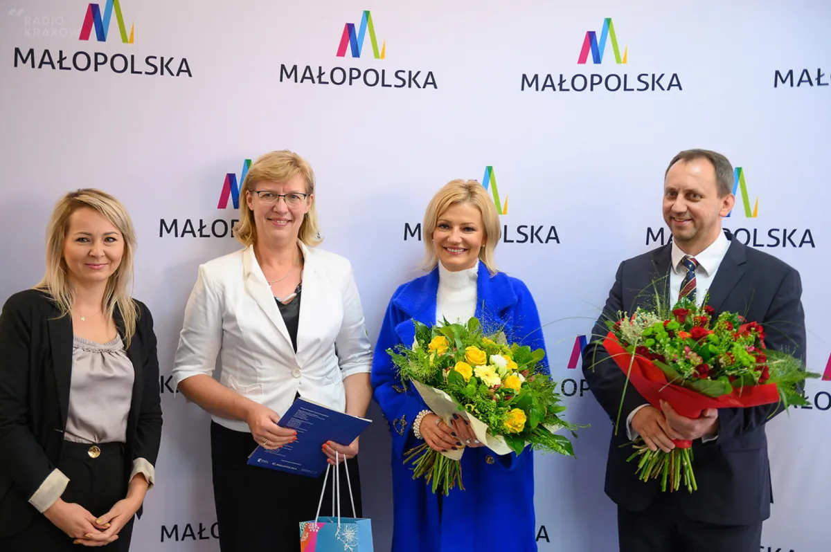Urząd marszałkowski zasilił budżety placówek oświatowych z regionu tarnowskiego kwotą 35 milionów złotych