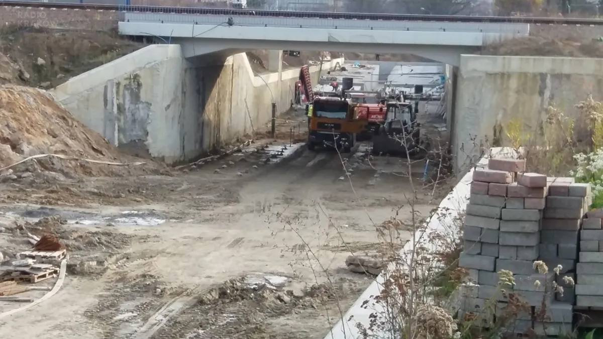 Kiedy kierowcy przejadą pod nowym wiaduktem przy alei Tarnowskich w Tarnowie?