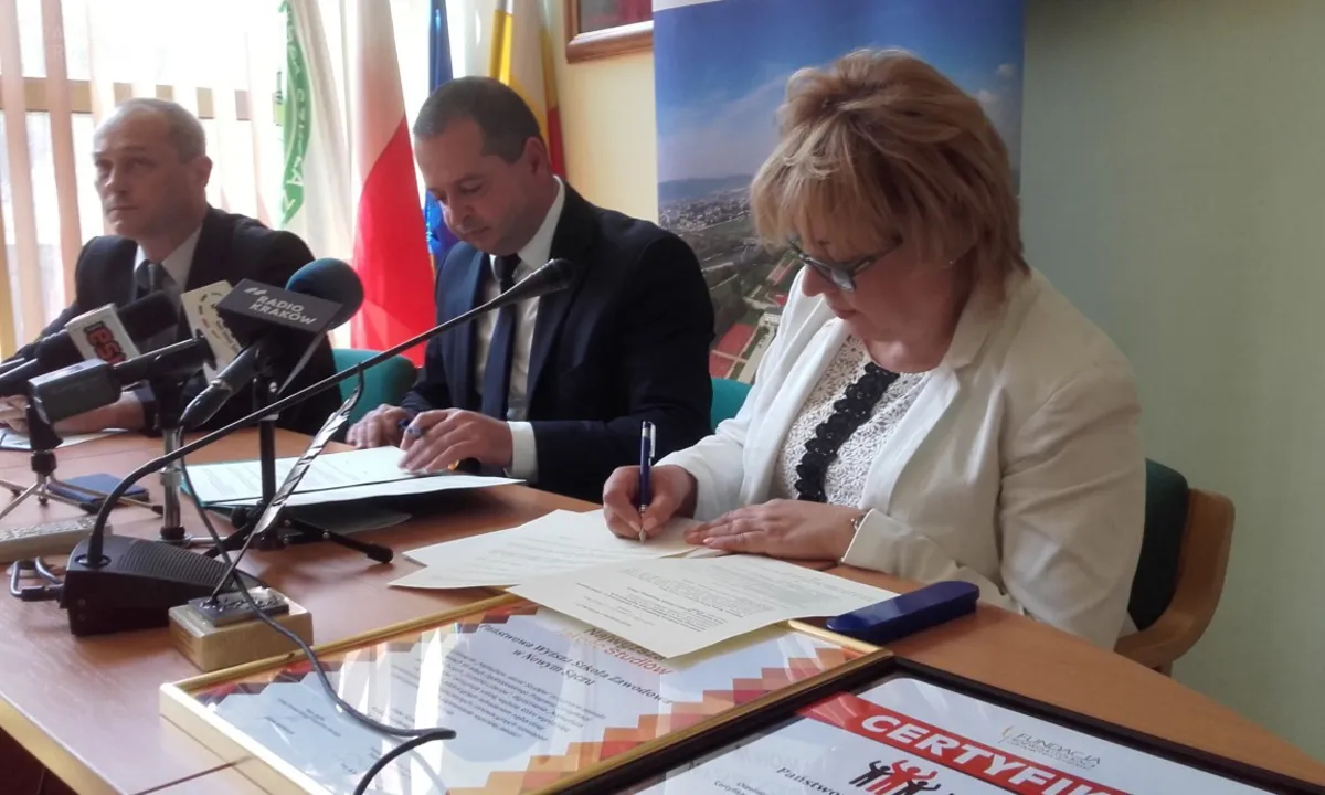 Sądecka PWSZ podpisała porozumienie z PFRON