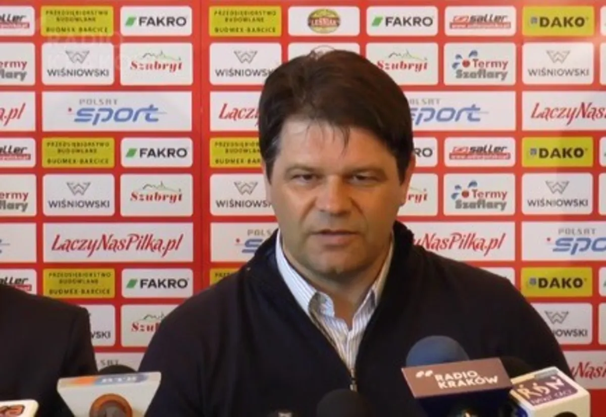 Nowe kontrakty i sponsor techniczny w Sandecji