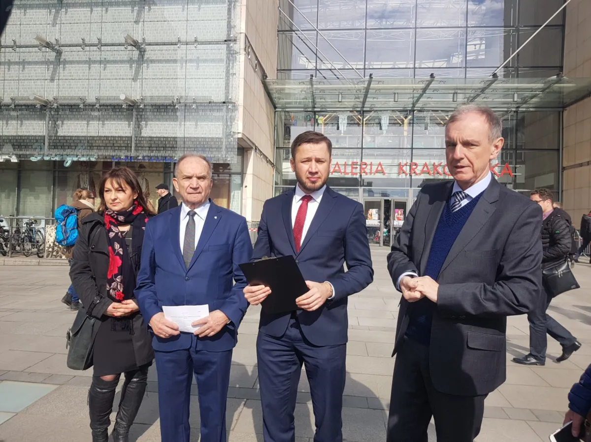 PO zapowiada ustawę znoszącą ograniczenia handlu w niedziele 