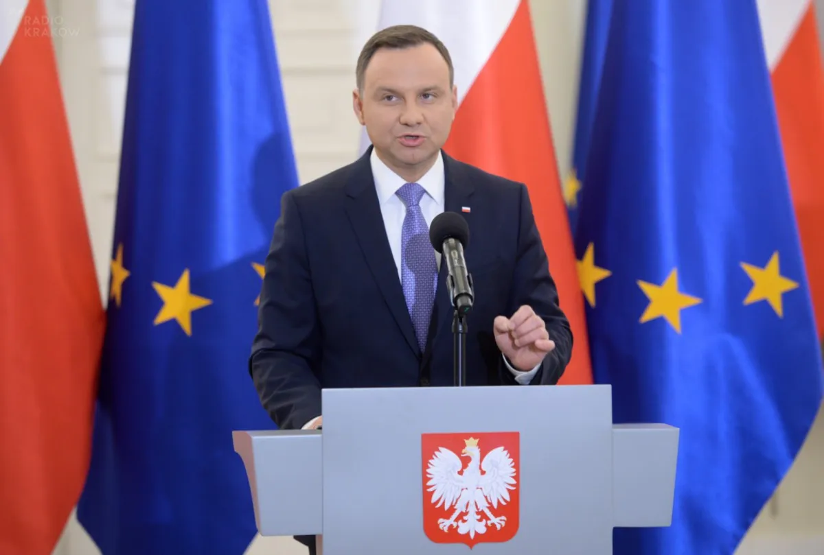 Prezydent Andrzej Duda podpisał ustawy reformujące system oświaty w Polsce