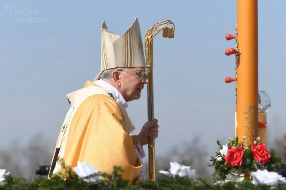 Święto Bożego Miłosierdzia. Tłumy wiernych w Łagiewnikach
