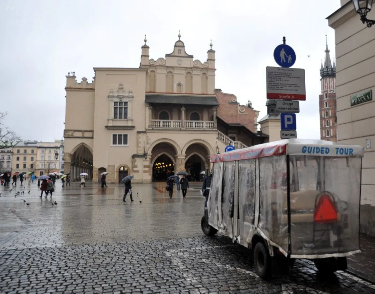 W Krakowie zaostrza się konflikt między urzędnikami a kierowcami meleksów. Będzie blokada miasta?