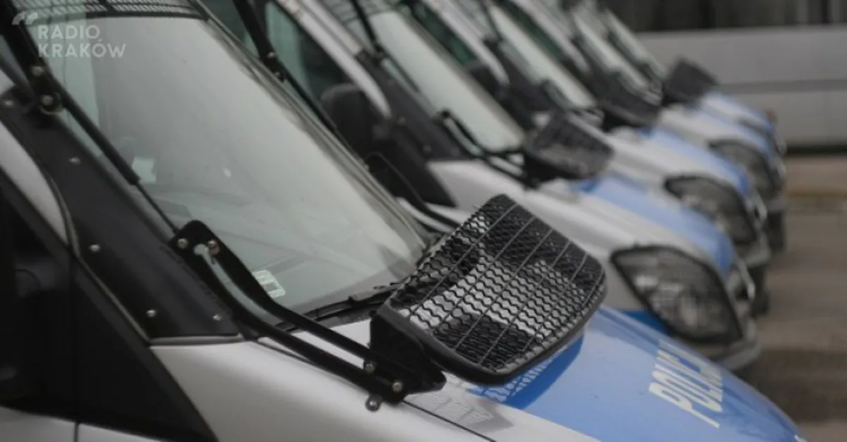 Policja udaremniła nielegalny, nocny zlot samochodów. 218 kierowców zostało ukaranych 
