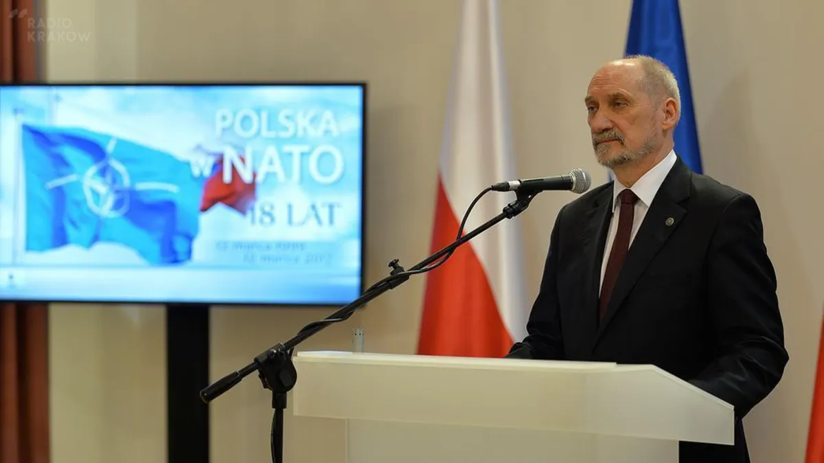 Szef MON Antoni Macierewicz: CEK NATO funkcjonuje i pozostanie w Krakowie 