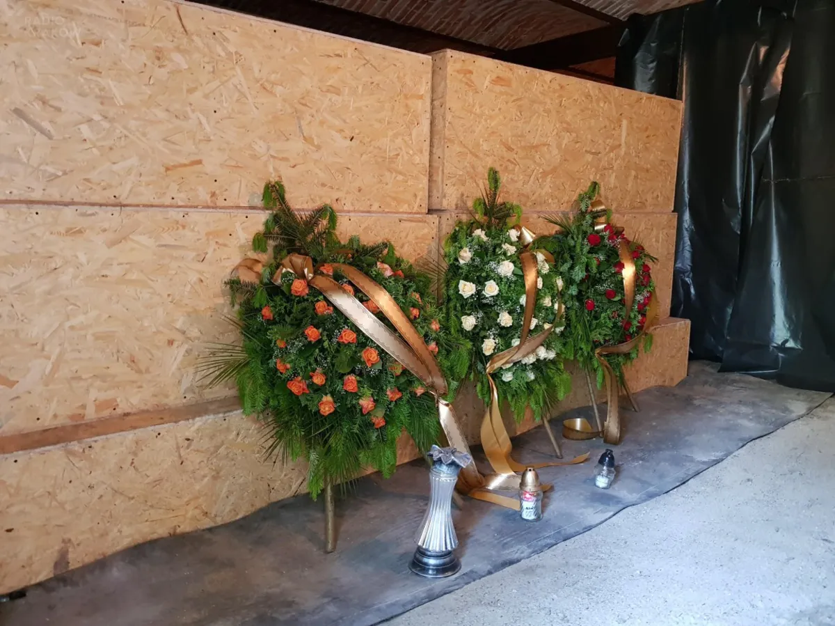 Szczątki sprzed wieków, znalezione przy ul. Stradomskiej, zbadane i ponownie pochowane