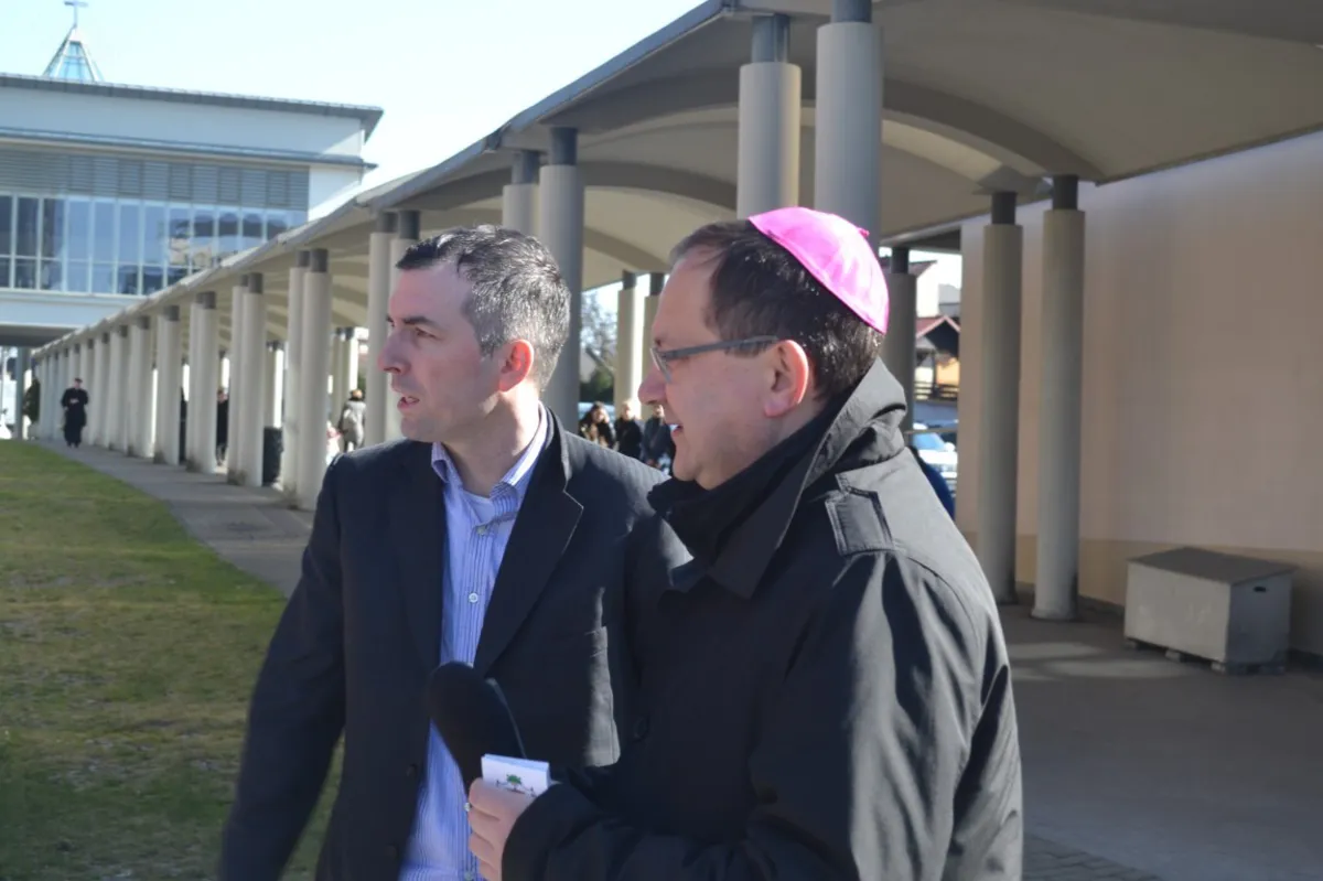 Organizatorzy ŚDM nie przewidują przenosin na Błonia. "Zmiana miejsca niczego nie zmieni"
