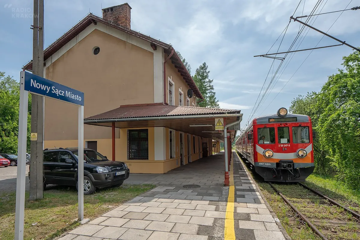 W Nowym Sączu będzie kursował bezpłatny szynobus. To w związku z zamknięciem mostu Heleńskiego