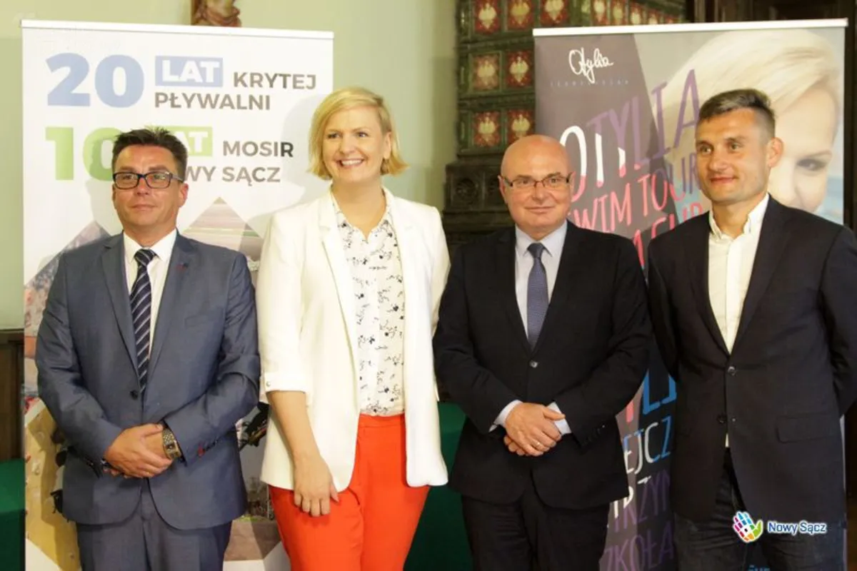 10-lecie MOSiR i 20-lecie pływalni w Nowym Sączu. Przed nami lato pełne sportowych imprez