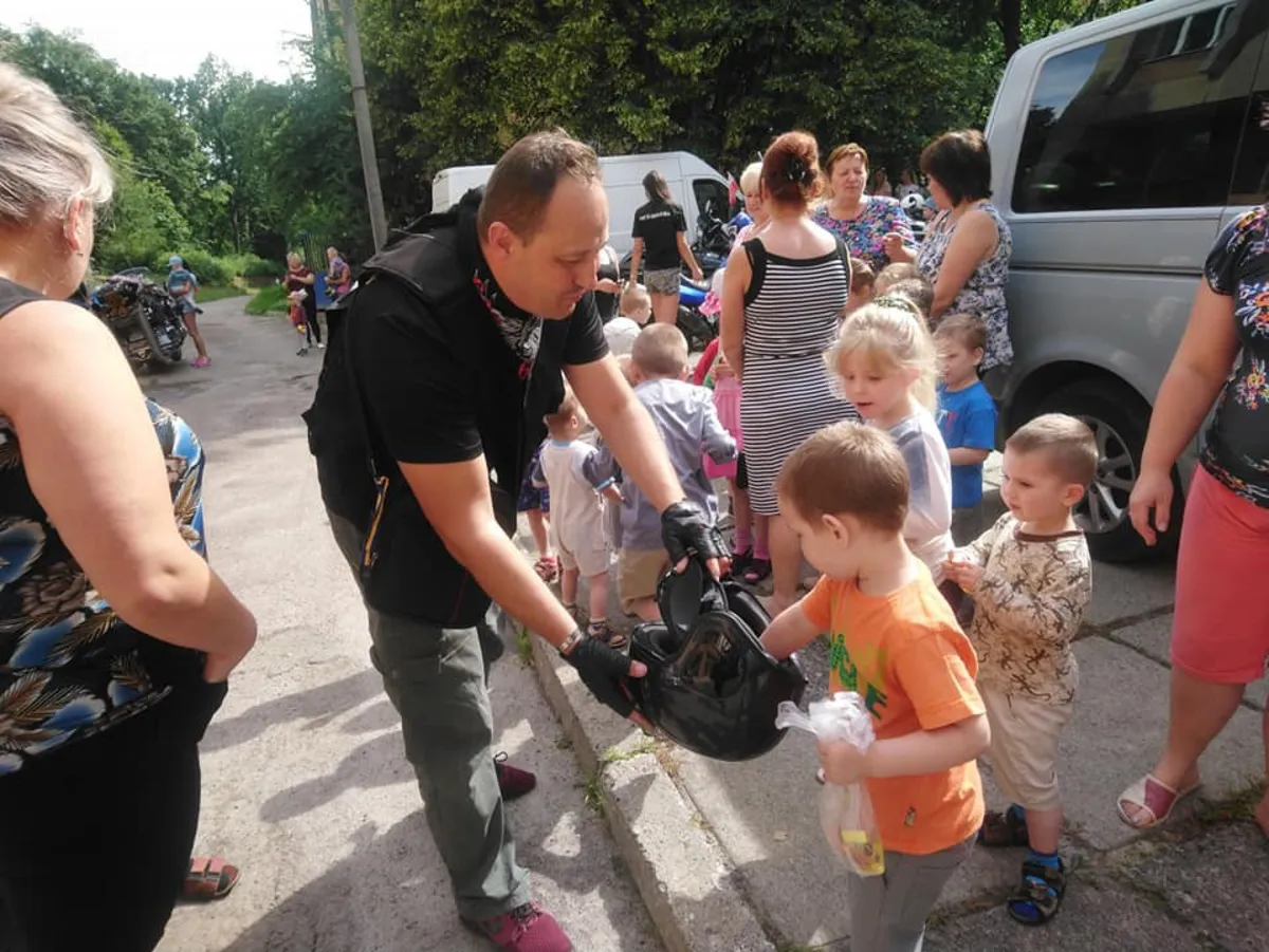 Wzruszenie darujących i obdarowanych. Fundacja Bratnia Dusza pomaga Polakom na Ukrainie