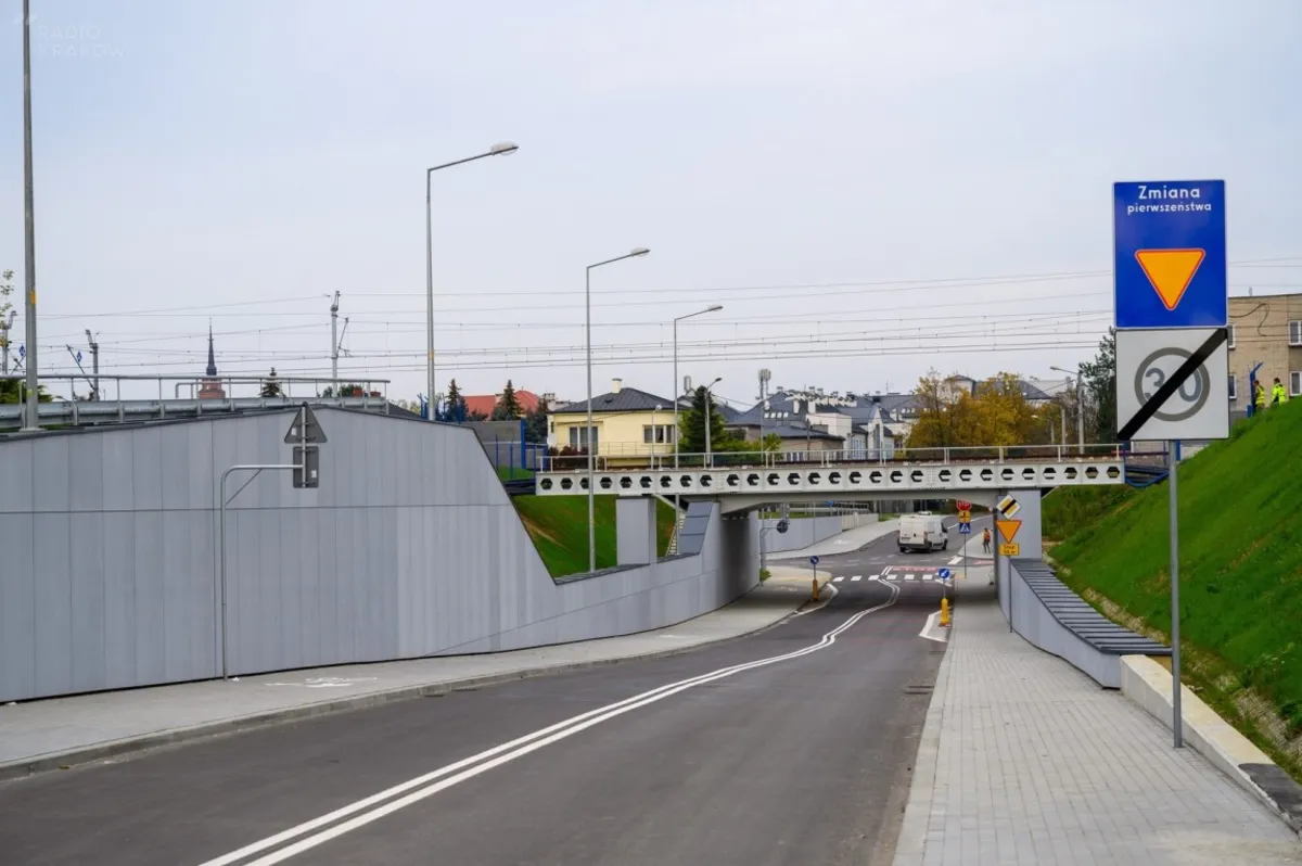 Kierowcy mogą korzystać z przebudowanego przejazdu pod wiaduktem na al. Tarnowskich