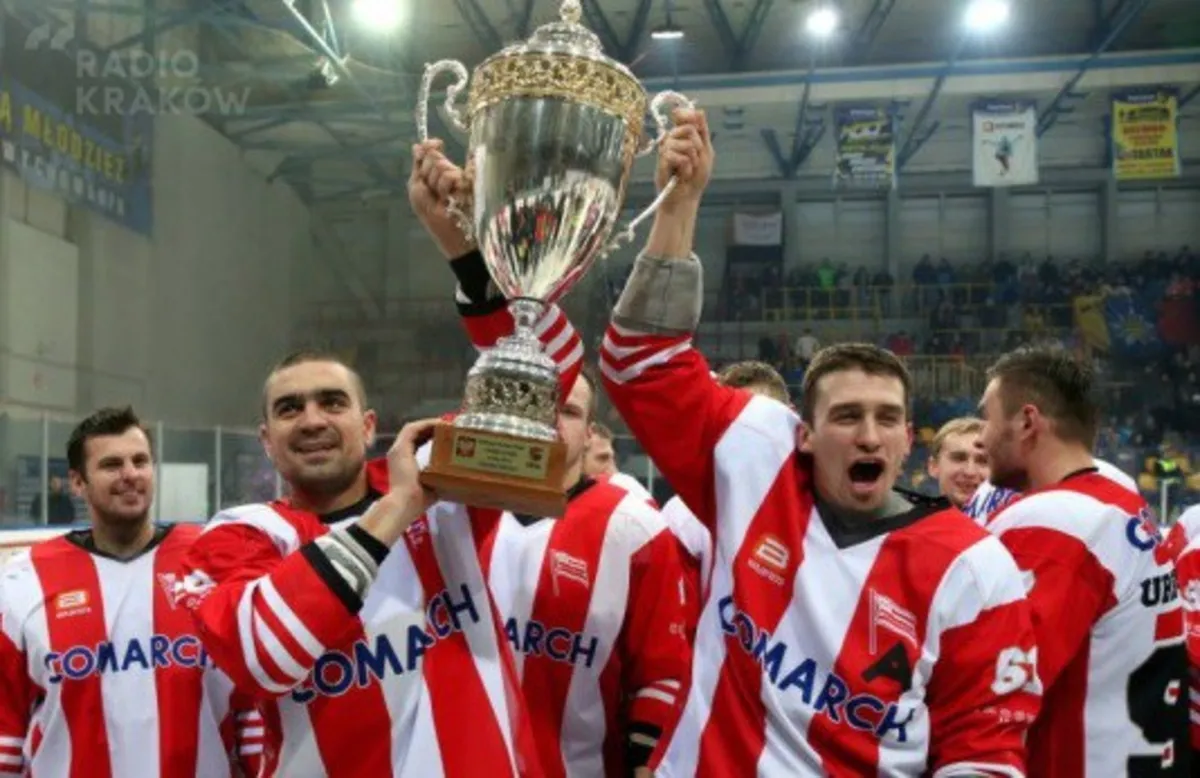 Hokejowy Puchar Polski jednak w Krakowie 