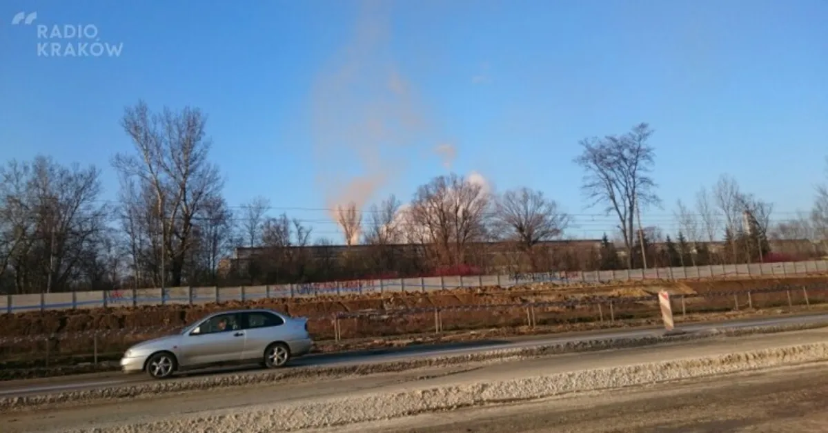 Krakowscy radni chcą od ArcelorMittal upubliczniania pomiarów emisji zanieczyszczeń
