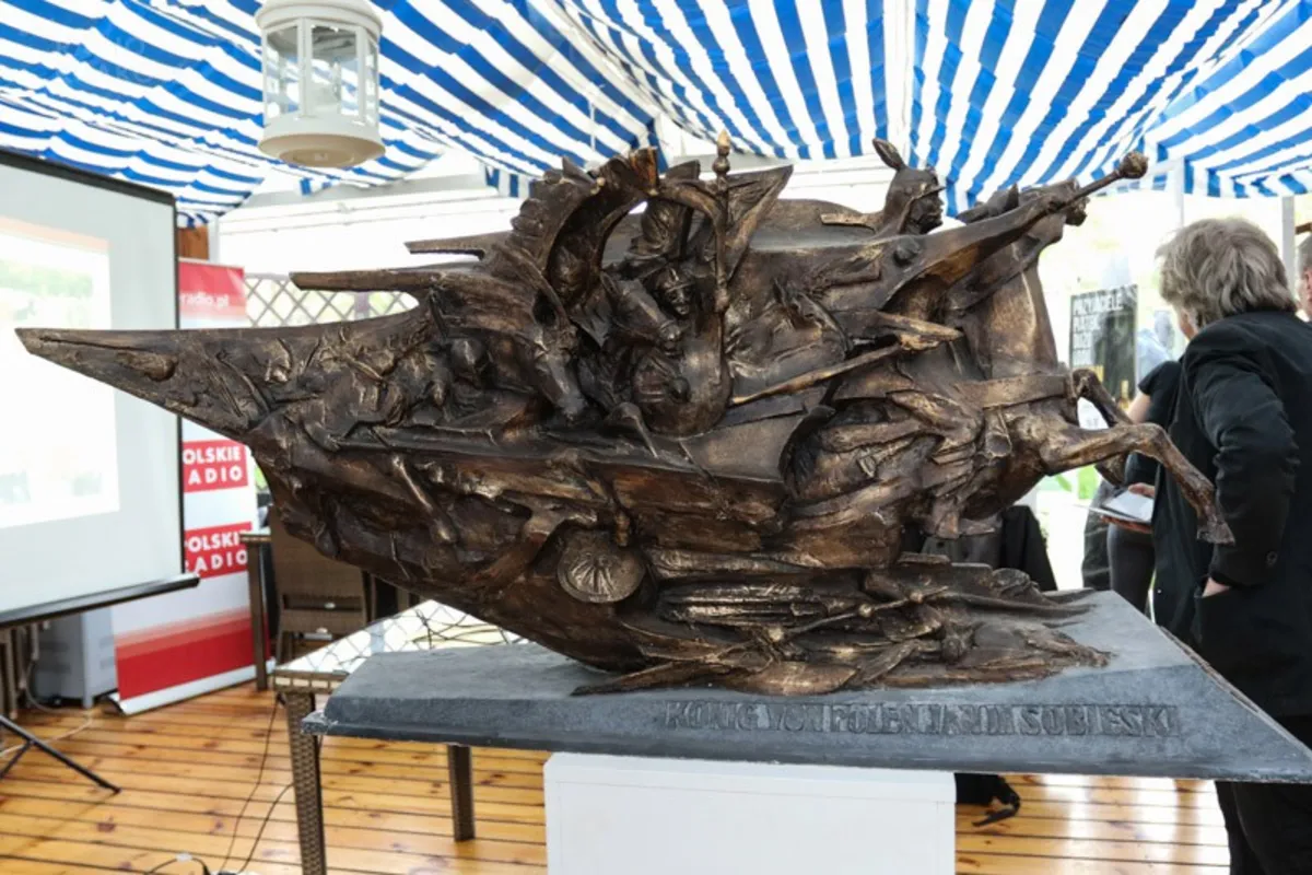W Krakowie powstał pomnik na cześć króla Jana III Sobieskiego. Monument stanie w Wiedniu?