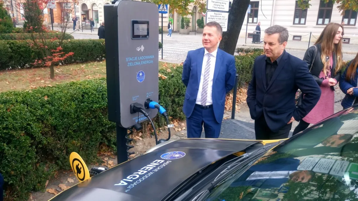 W Nowym Sączu uruchomiono pierwszą stację do ładowania pojazdów elektrycznych
