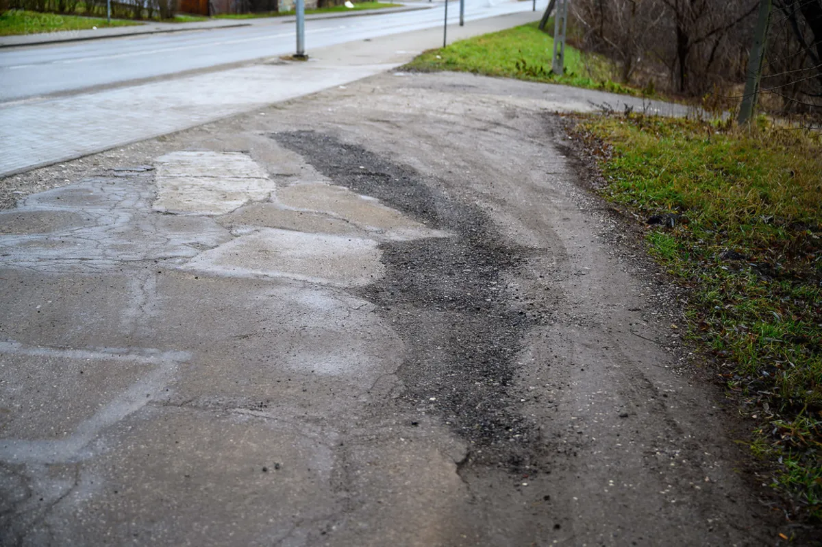 Czy droga do tarnowskiego lodowiska zostanie wyremontowana?