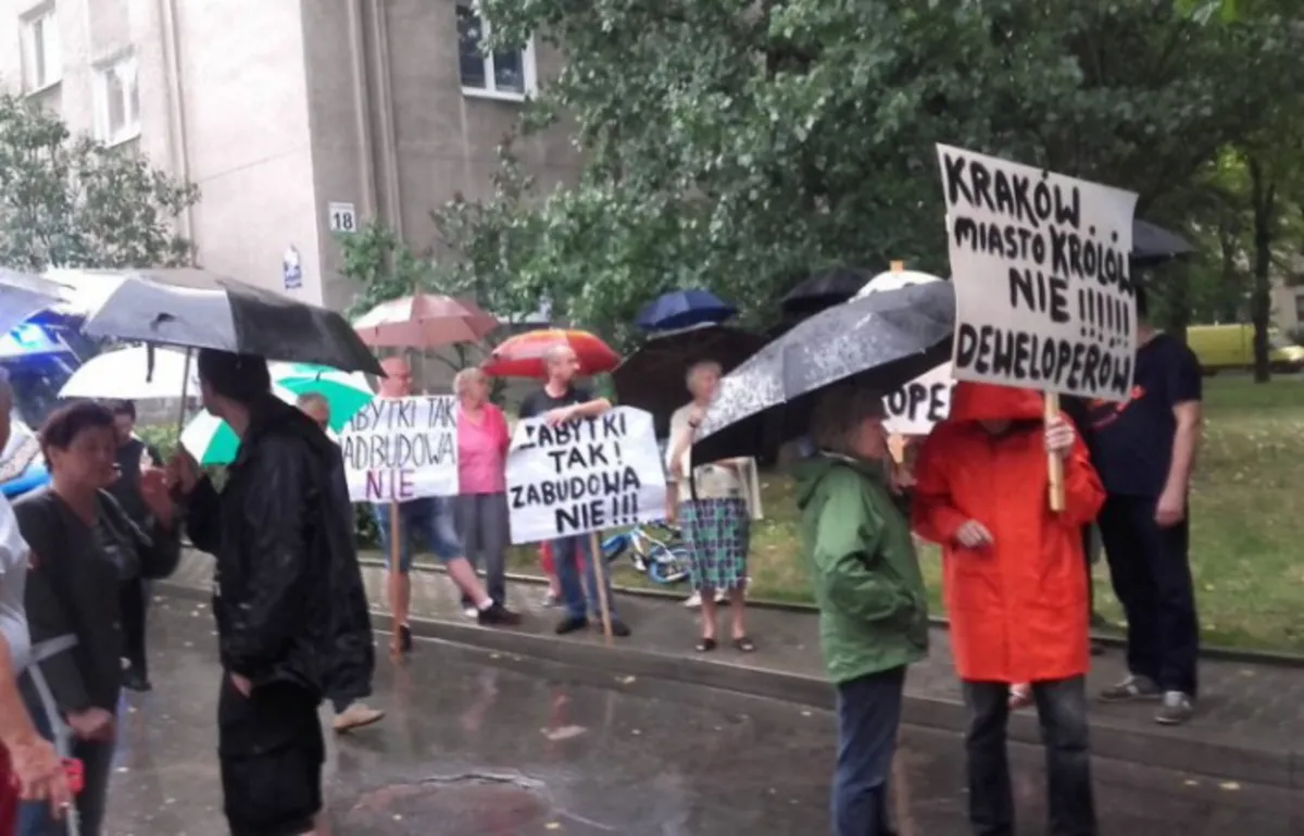  Krakowski magistrat dementuje informacje przekazane przez mieszkańców osiedla Teatralnego. (SPROSTOWANIE)