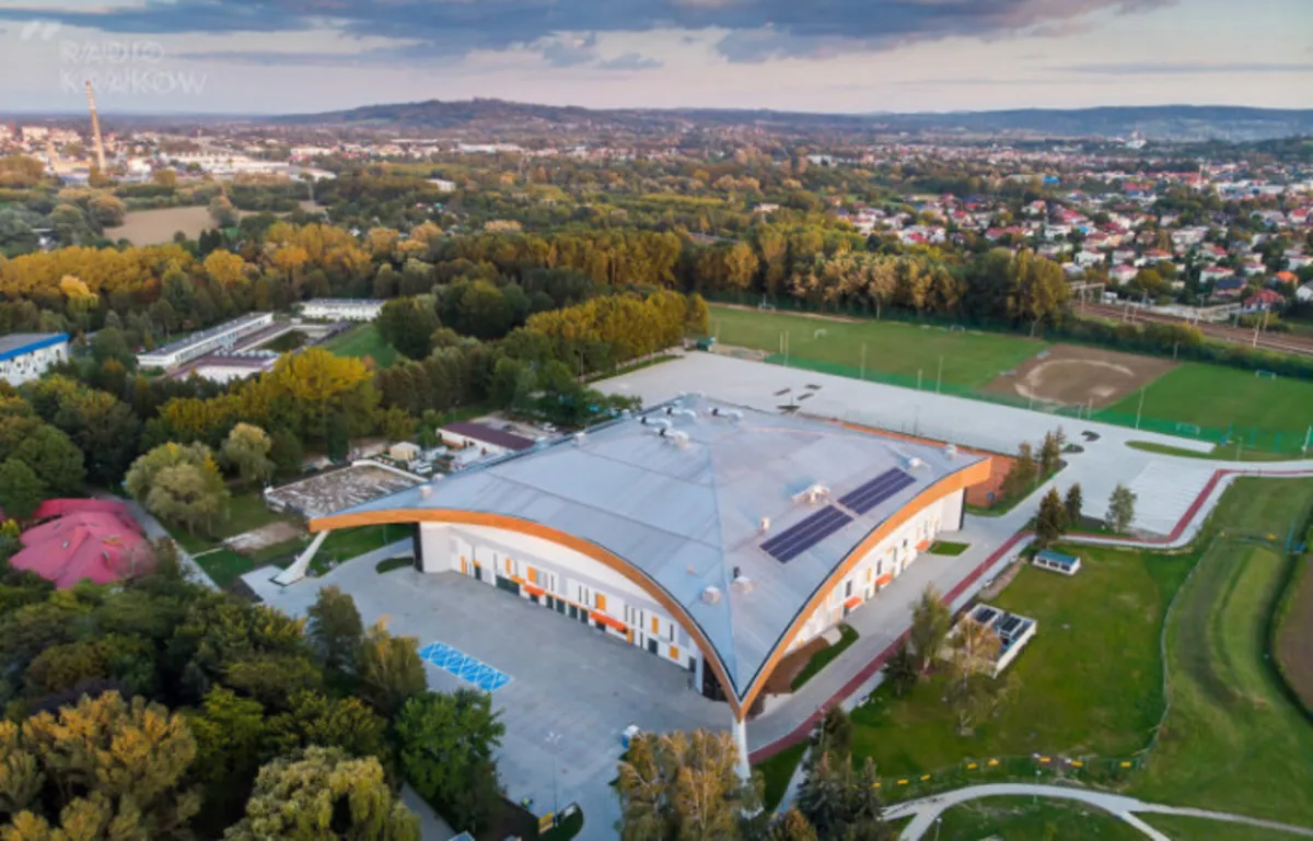 Wciąż nie ma decyzji o uruchomieniu szpitala tymczasowego w Arenie Jaskółka