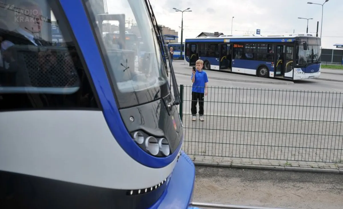 Remont torowiska do Salwatora. Pasażerów czeka ponad tydzień bez tramwajów. SPRAWDŹ