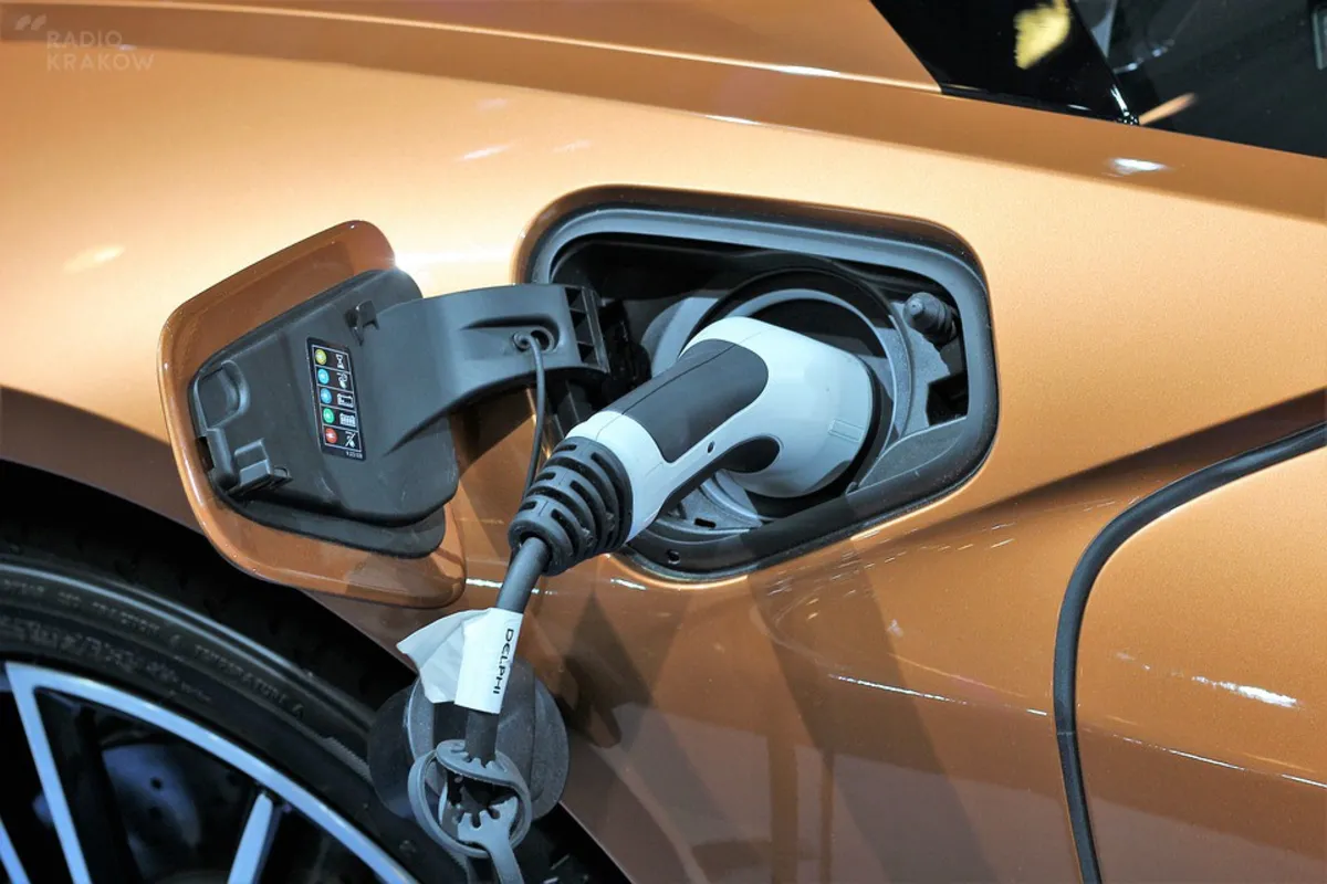 Niedługo wejdą przepisy, które uniemożliwią darmowe ładowanie samochodów elektrycznych