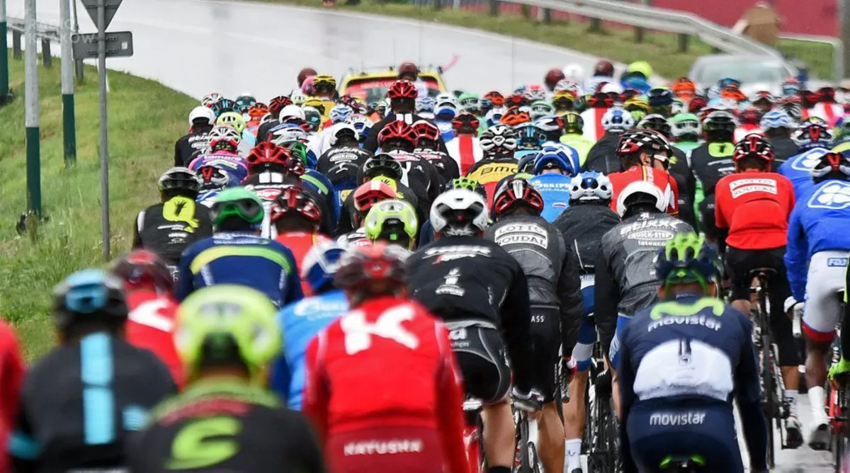 Rozpoczął się ostatni etap Tour de Pologne. Ogromne utrudnienia w Krakowie i Wieliczce 