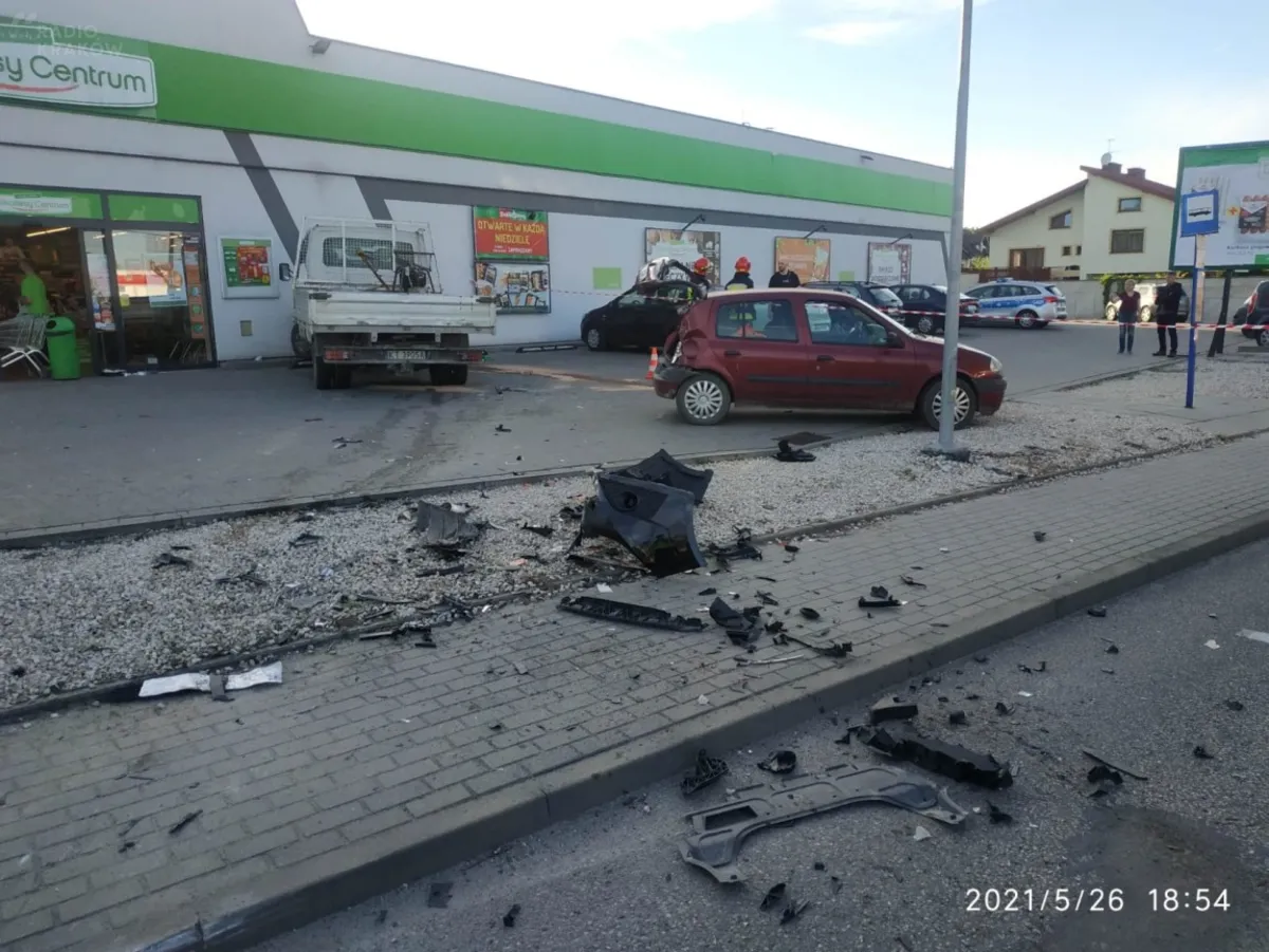 Trzy osoby trafiły do szpitala po wypadku w Koszycach Wielkich koło Tarnowa
