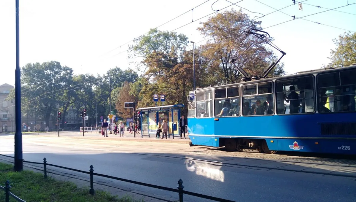 W sobotę rozpoczął się remont torów do Bronowic. Kierowcy szykują się na armagedon