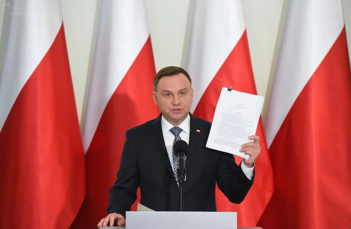 Prezydent Andrzej Duda zaprezentował projekty ustaw o Sądzie Najwyższym i KRS