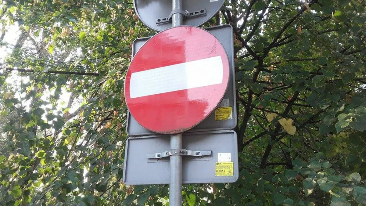 Komunikacyjny eksperyment w Krakowie. Na pl. Nowym i na ul. Podzamcze zostanie ograniczony ruch samochodów
